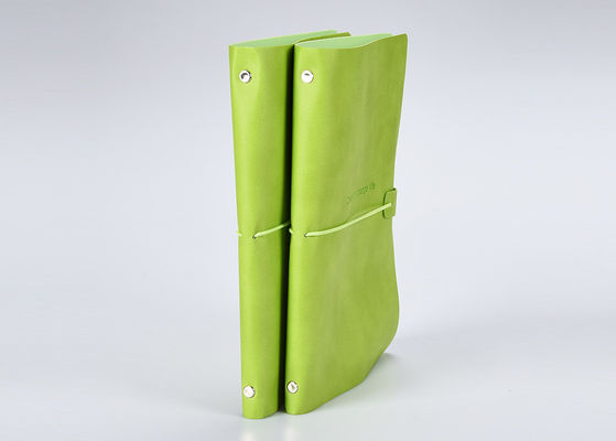 Эластичные ремни небольшая Мулти подчиненная тетрадь, тетрадь крышки картона зеленого цвета травы